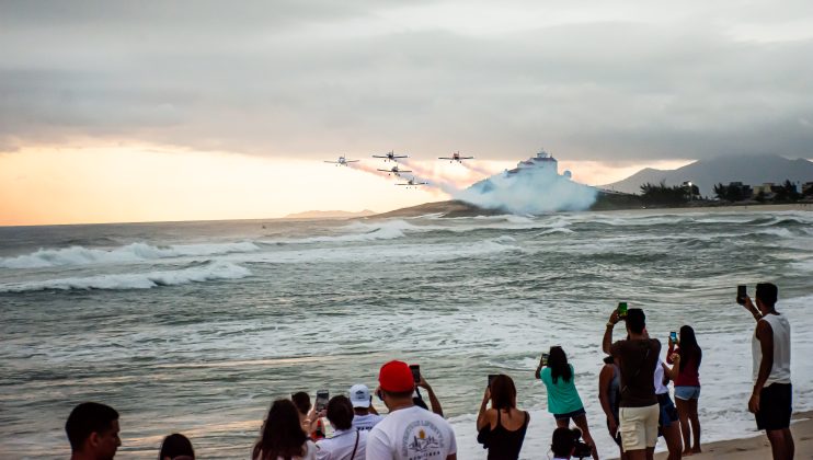 Esquadrilha Ceu, Corona Saquarema Pro 2024, Praia de Itaúna (RJ). Foto: Esquadrilha Ceu.