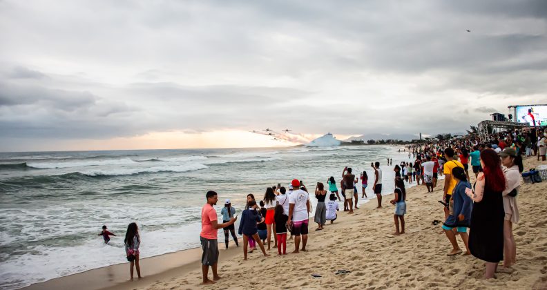 Esquadrilha Ceu, Corona Saquarema Pro 2024, Praia de Itaúna (RJ). Foto: Esquadrilha Ceu.