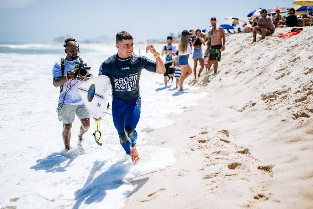 Deivid Silva, Corona Saquarema Pro 2024, Itaúna, Rio de Janeiro. Foto: WSL / Thiago Diz.