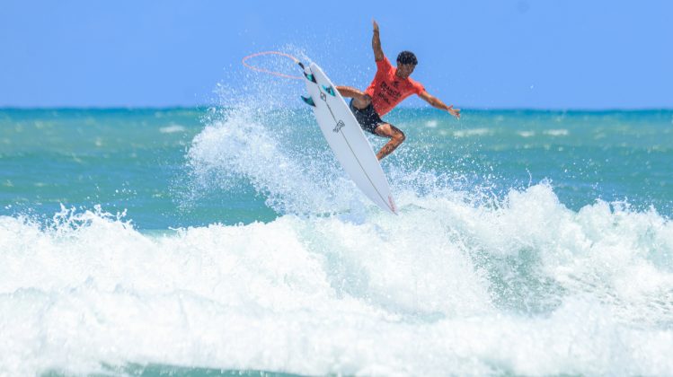 Fabricio Bulhões, Francês Surf Festival, Marechal Deodoro (AL). Foto: Fabio Barrios de Oliveira.