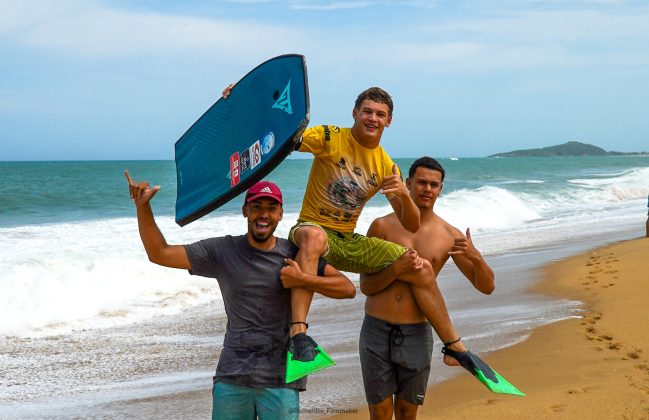 Henry Cogo, Capixaba de Bodyboard, Praia de Itaparica, Vila Velha (ES). Foto: Romerito Lopes.