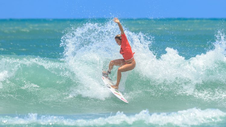 Laura Raupp, Francês Surf Festival, Marechal Deodoro (AL). Foto: Fabio Barrios de Oliveira.