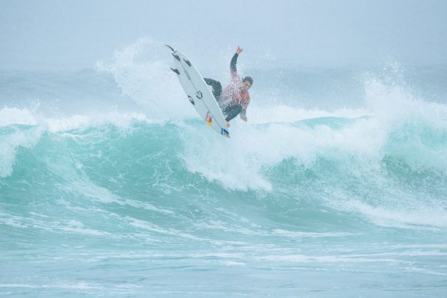 Leonardo Fioravanti, Ericeira Pro 2024, Ribeira D'Ilhas, Portugal. Foto: WSL / Manel Geada.