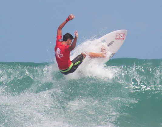 Luan Lapolli, Pernambucano de Surf 2024, Praia do Cupe, Porto de Galinhas, Ipojuca (PE). Foto: Alexandre Gondim.