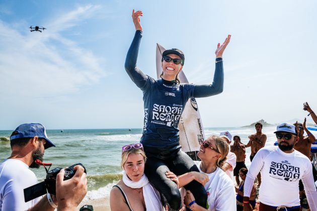 Macy Callaghan, Corona Saquarema Pro 2024, Itaúna, Rio de Janeiro. Foto: WSL / Thiago Diz.