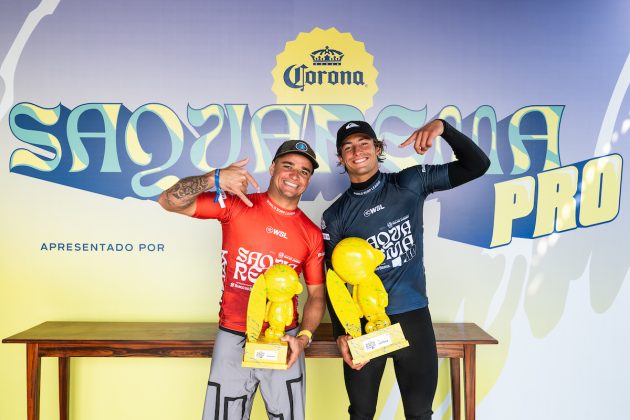 Deivid Silva e Marco Mignot, Corona Saquarema Pro 2024, Itaúna, Rio de Janeiro. Foto: WSL / Thiago Diz.