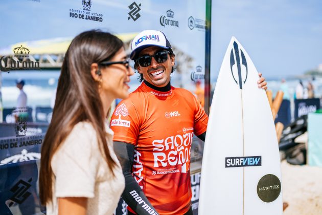 Miguel Pupo, Corona Saquarema Pro 2024, Itaúna, Rio de Janeiro. Foto: WSL / Thiago Diz.