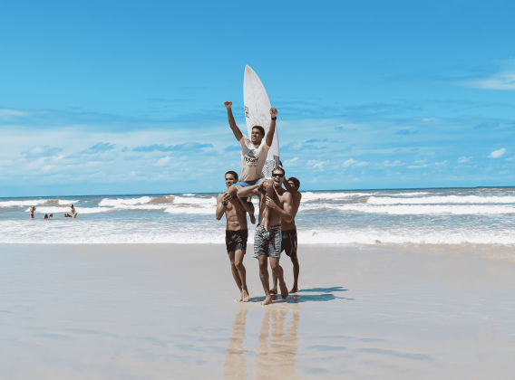 Brayan Pessoa, Baiano de Surf Categoria de Base, Praia da Renascer, Ilhéus (BA). Foto: Drone Lins.