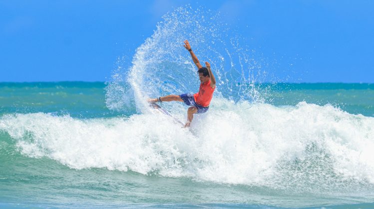 Renan Pulga, Francês Surf Festival, Marechal Deodoro (AL). Foto: Fabio Barrios de Oliveira.