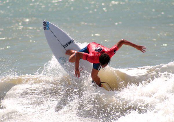 Rickson Dia, Francês Surf Festival, Marechal Deodoro (AL). Foto: Alexandre Gondim.