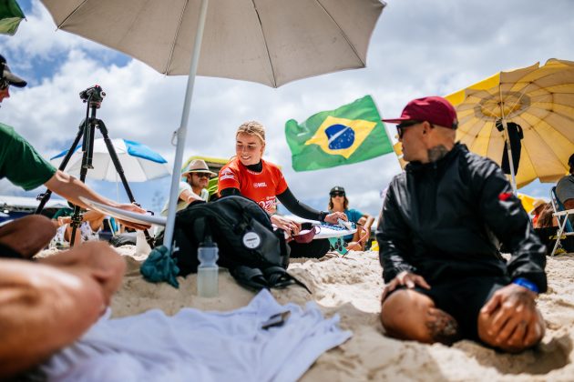 Vahine Fierro, Corona Saquarema Pro 2024, Itaúna, Rio de Janeiro. Foto: WSL / Thiago Diz.