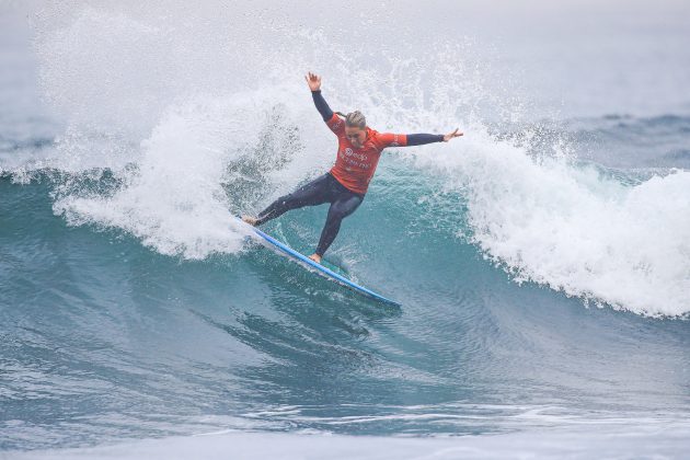 Yolanda Hopkins, Ericeira Pro 2024, Ribeira D'Ilhas, Portugal. Foto: WSL / Masurel.