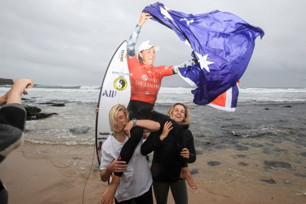 Sally Fitzgibbons, Ericeira Pro 2024, Ribeira D'Ilhas, Portugal. Foto: WSL / Masurel.