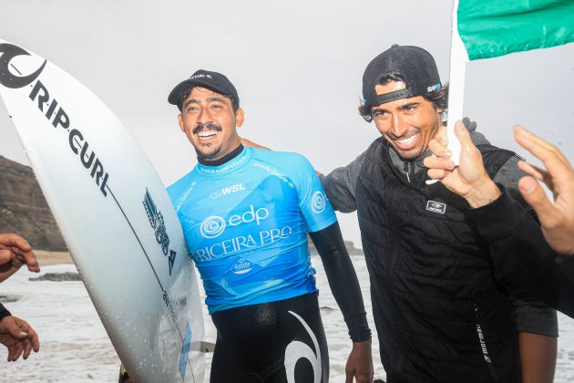 Samuel e Miguel Pupo, Ericeira Pro 2024, Ribeira D'Ilhas, Portugal. Foto: WSL / Masurel.