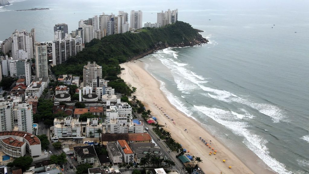 Praia do Tombo, Guarujá (SP), sedia etapa final