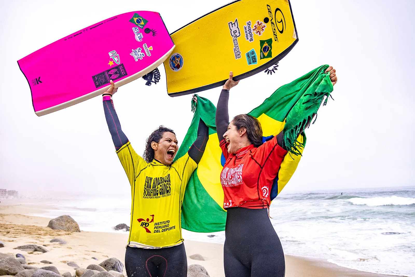 Dobradinha brasileira no bodyboard feminino, com medalha ouro e de prata. Beatriz Arleo, da Colômbia, conquistou o bronze e Luz Marie Grande, de Porto Rico, o cobre.