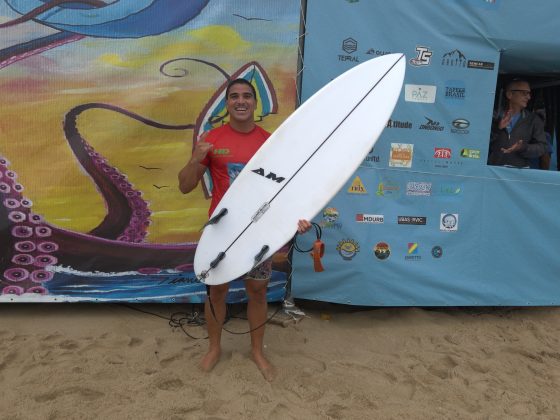 Gabriel Medeiros, Ubatuba Pro Surf 2024, Vermelha do Centro, Litoral de São Paulo. Foto: Marcelo Geácomo.