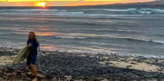 Tubarão arranca perna de surfista