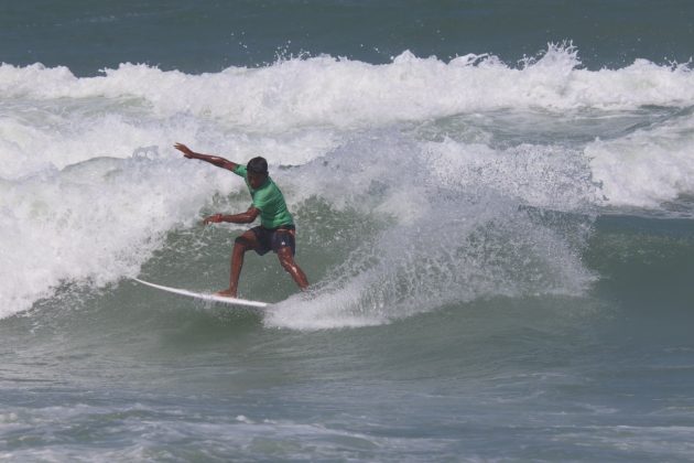 Nicolas Silva, Ponte Surf Final Heat, Ponte Metálica, Praia de Iracema, Fortaleza (CE). Foto: Lima Jr..