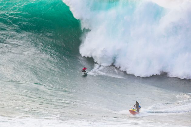 Pedro Scooby, Tudor Nazaré Big Wave Challenge 2024/2025, Portugal. Foto: WSL / Poullenot.