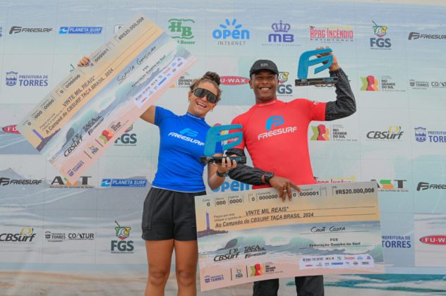 Sophia Gonçalves e Cauã Costa, CBSurf Taça Brasil 2024. Praia dos Molhes, Torres (RS). Foto: David Castro / @davidcastrophotos.