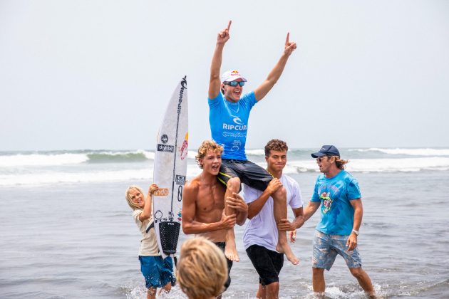 Rip Curl Grom Search, Praia de Pererenan, Bali, Indonésia. Foto: Divulgação.