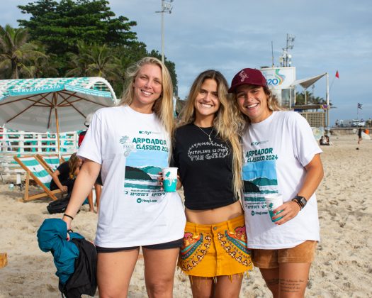 Ju Fleury, Luisa Ramos e Maria Claudia, Cerveja Praya Arpoador Clássico 2024. Foto: Federico Zambonini.