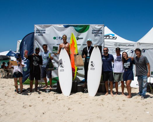 Pódio da categoria Grand Legends, Arpex Finals, 2ª etapa do circuito Tyr Energia Arpoador Surf Club 2024. Foto: Federico Zambonini.