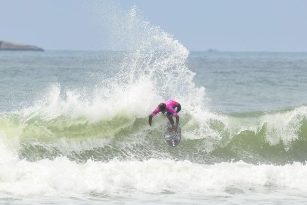 Pablo Gabriel, CBSurf Rip Curl Grom Search, Praia do Tombo, Guarujá (SP). Foto: Márcio David.