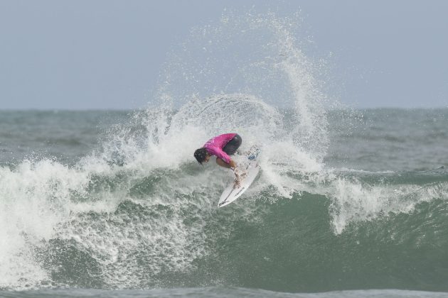 Vini Palma, CBSurf Rip Curl Grom Search, Praia do Tombo, Guarujá (SP). Foto: Márcio David.