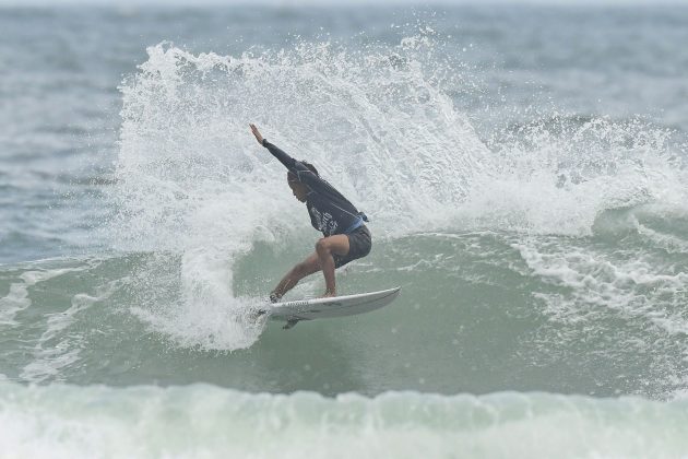 Saymon Rocha, CBSurf Rip Curl Grom Search, Praia do Tombo, Guarujá (SP). Foto: Márcio David.