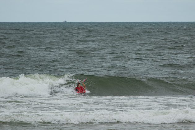 Paola Simão, Catarinense de Bodyboard 2024, Canto do Morcego, Itajaí (SC). Foto: Daniel Gustavo.