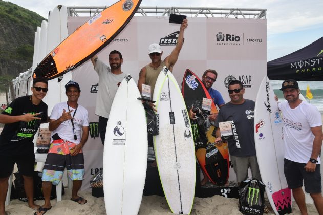 Pódio Grand Master, Prainha Surf Pro/Am 2024, Rio de Janeiro. Foto: Nelson Veiga.