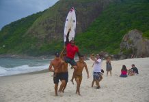 Buzianos festejam na Prainha