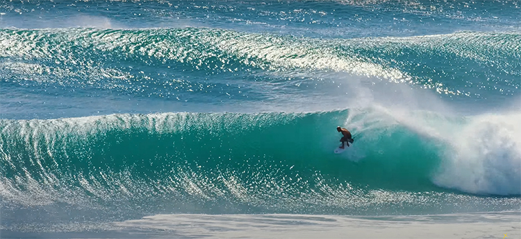 Kelly Slater - Kirra dezembro 2024