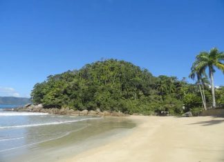 Vinte praias impróprias