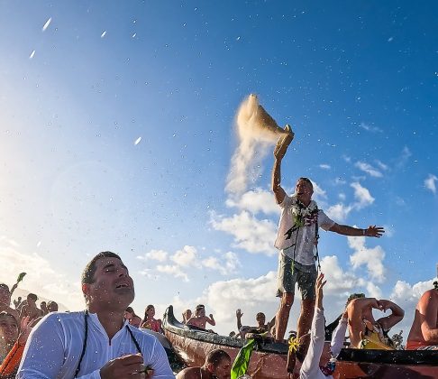 Cerimônia para Tiare Beatriz Couto, Waialua, Havaí. Foto: Keale Lemos.