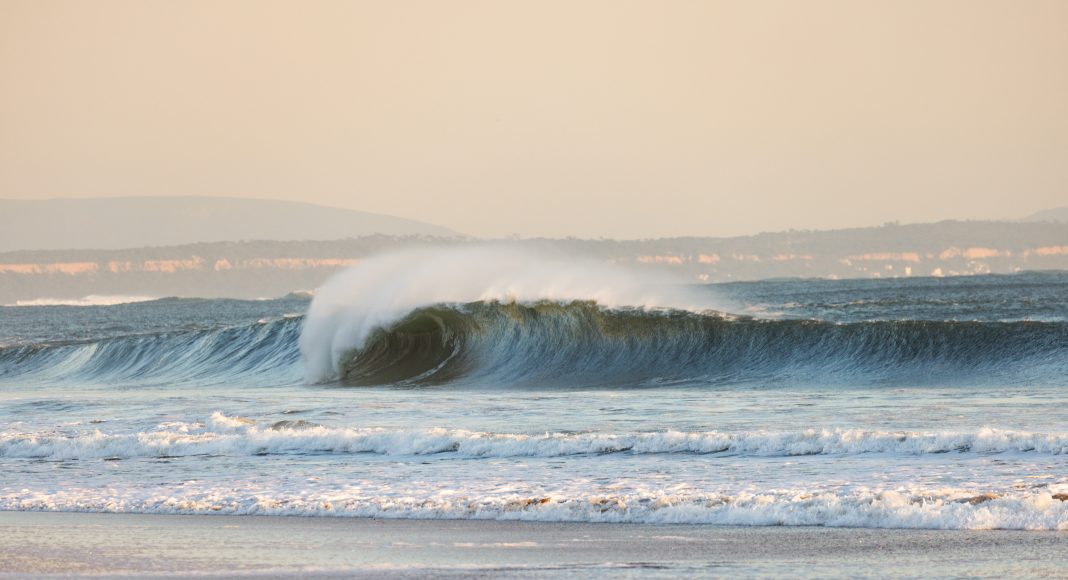 Capítulo Perfeito powered by Billabong, Carcavelos, Portugal. Foto: André Carvalho.