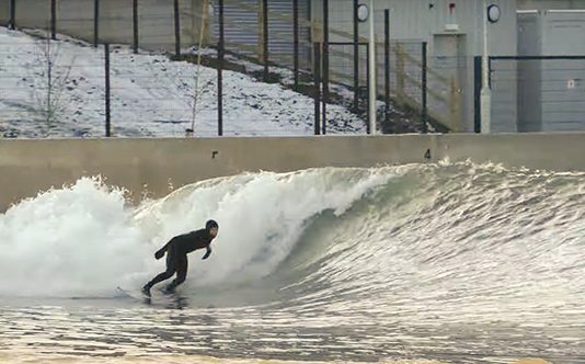 Surfe, neve e piscina