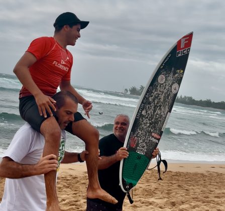 Kailani Rennó, Haleiwa, North Shore de Oahu, Havaí. Foto: Divulgação.