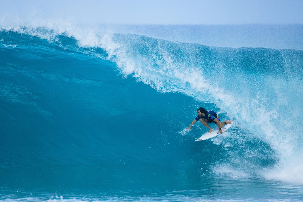 Ian Gouveia está confirmado nas quartas de final do Pipe Pro 2025.
