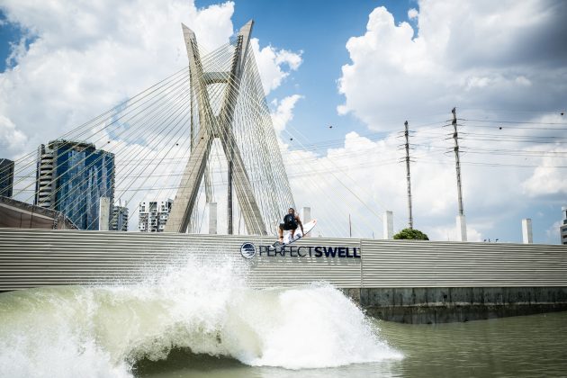 Italo Ferreira, São Paulo Surf Club, São Paulo (SP). Foto: Marcelo Maragni.