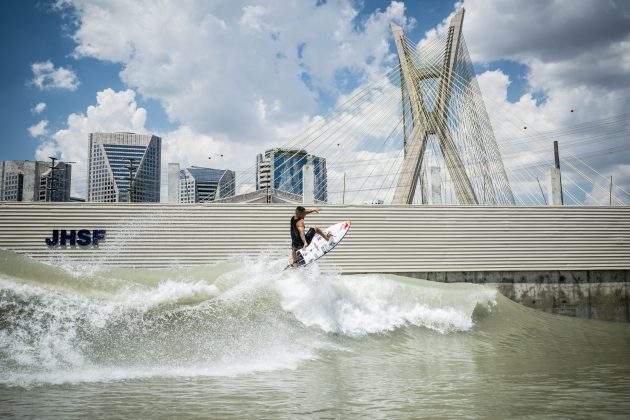Italo Ferreira, São Paulo Surf Club, São Paulo (SP). Foto: Marcelo Maragni.