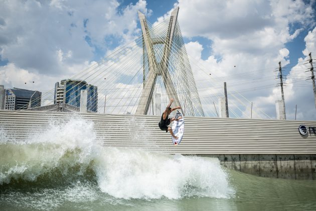 Italo Ferreira, São Paulo Surf Club, São Paulo (SP). Foto: Marcelo Maragni.