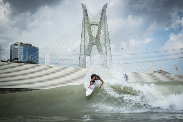 Italo Ferreira, São Paulo Surf Club, São Paulo (SP). Foto: Marcelo Maragni.