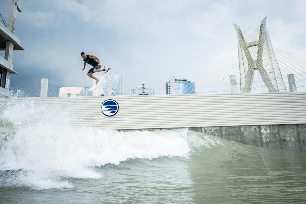 Italo Ferreira, São Paulo Surf Club, São Paulo (SP). Foto: Marcelo Maragni.