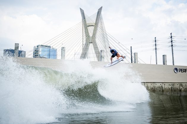 Italo Ferreira, São Paulo Surf Club, São Paulo (SP). Foto: Marcelo Maragni.