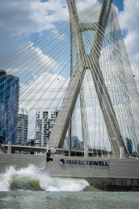 Italo Ferreira, São Paulo Surf Club, São Paulo (SP). Foto: Marcelo Maragni.