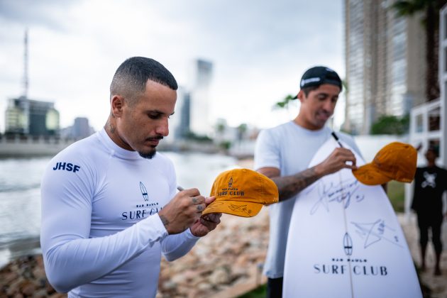 Italo Ferreira e Miguel Pupo, São Paulo Surf Club, São Paulo (SP). Foto: Marcelo Maragni.