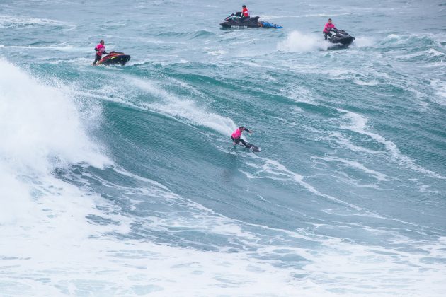Rodrigo Koxa, Tudor Nazaré Big Wave Challenge 2025, Praia do Norte, Portugal. Foto: WSL / Poullenot.